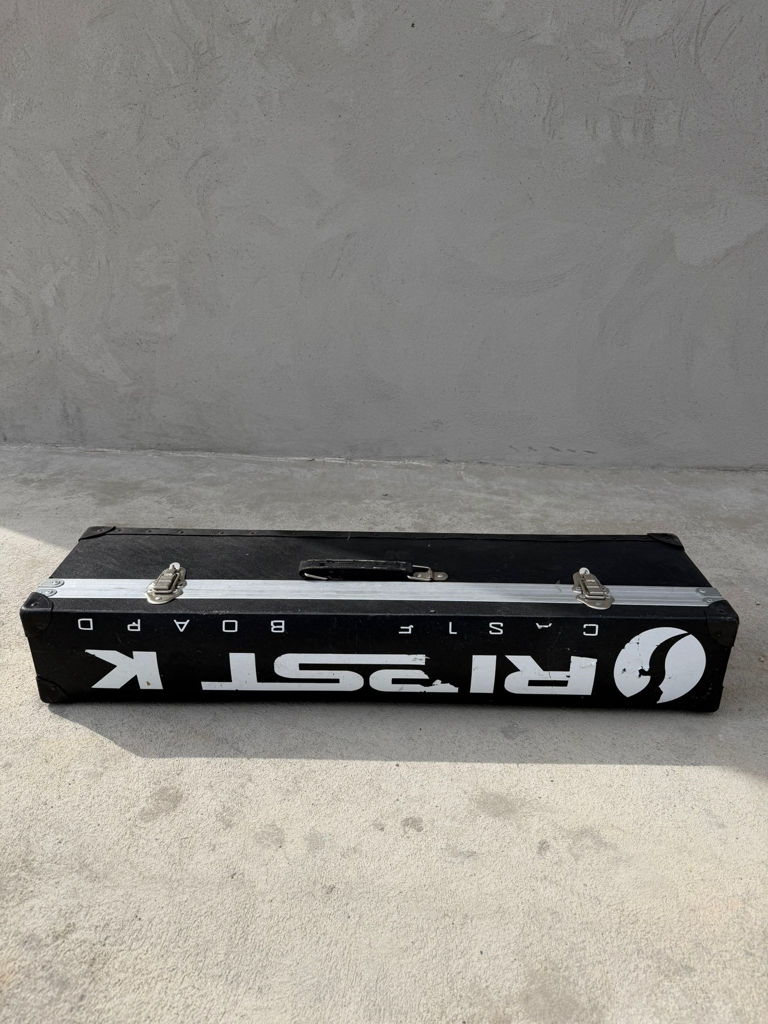 LOTE DE CAJAS METÁLICAS (FLIGHT CASE)